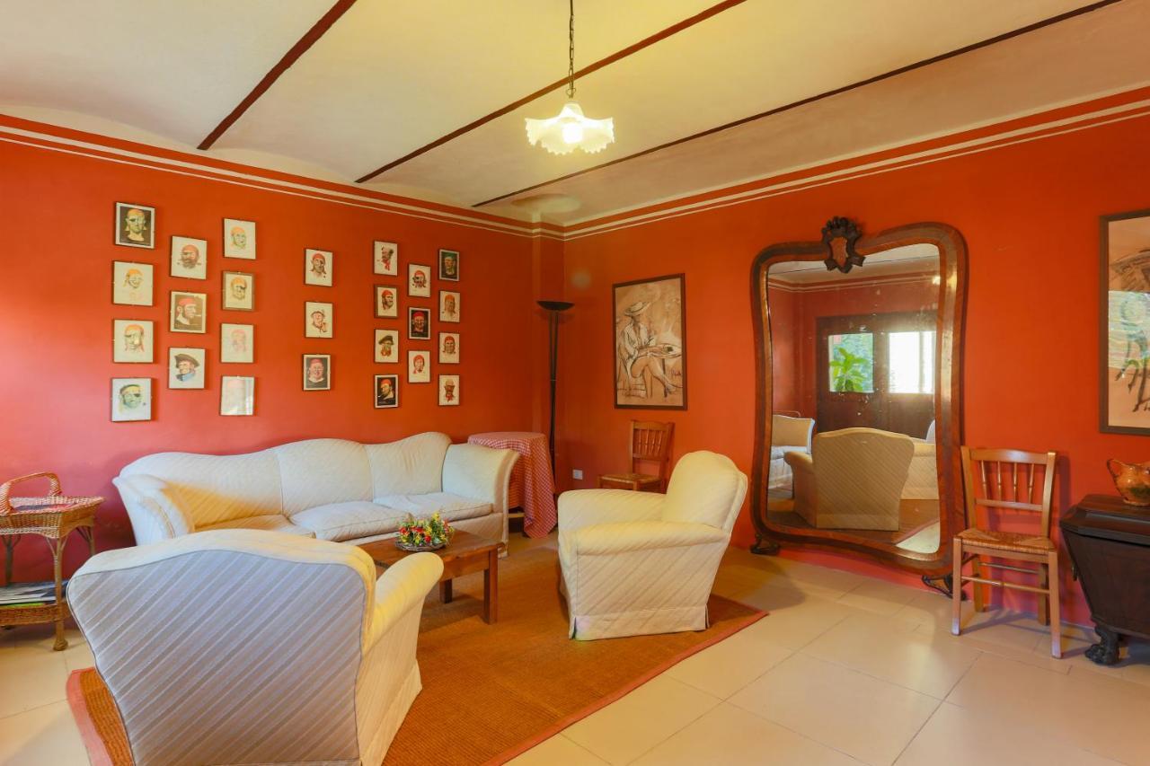 Agriturismo Le Corti Della Gualdana Voghera Eksteriør billede