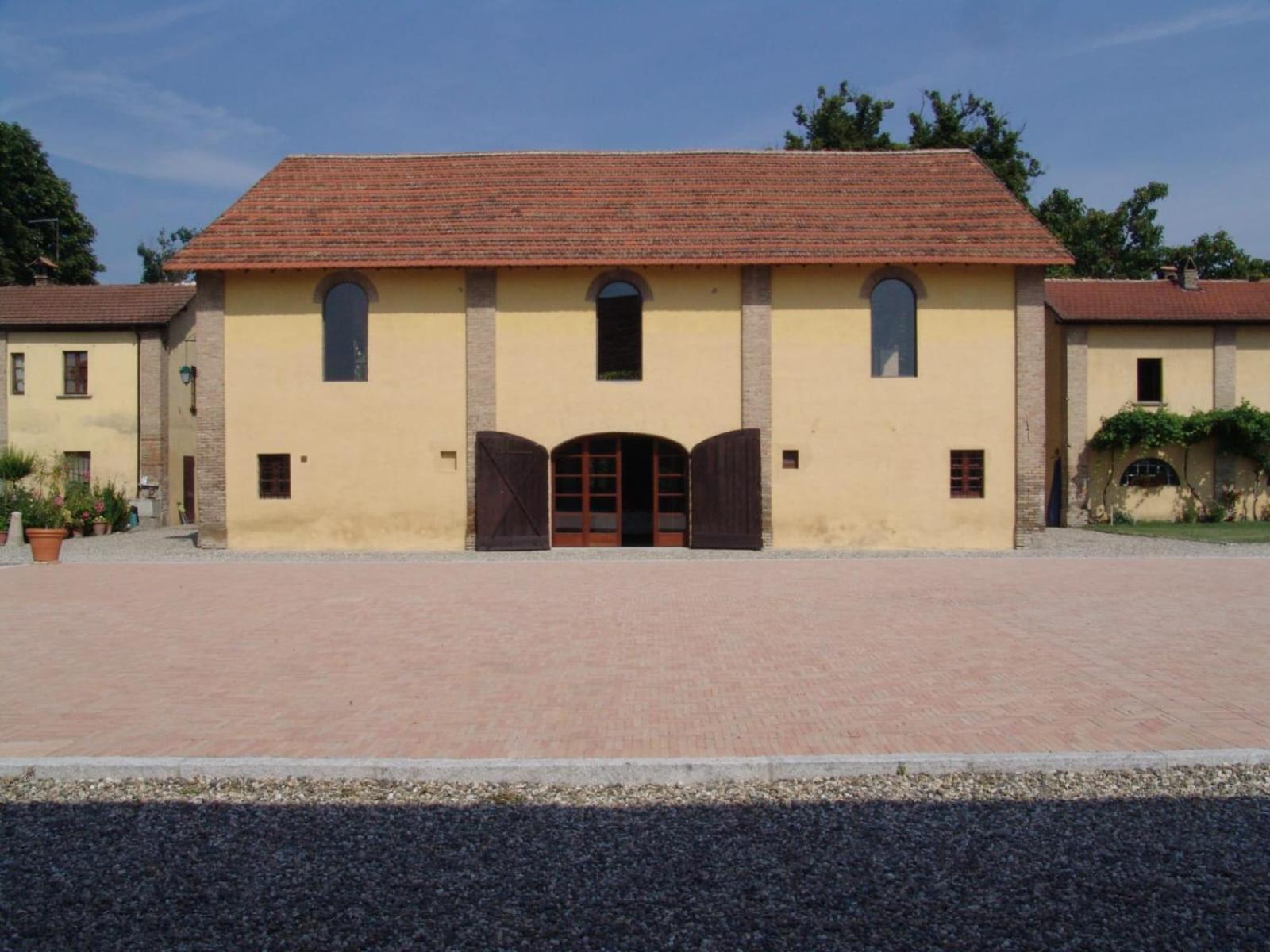 Agriturismo Le Corti Della Gualdana Voghera Eksteriør billede